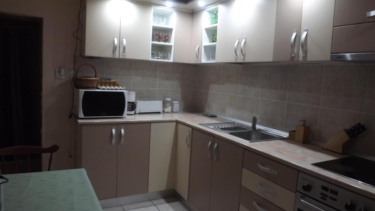 Casa de oaspeti Boga Pietroasa  Esterno foto