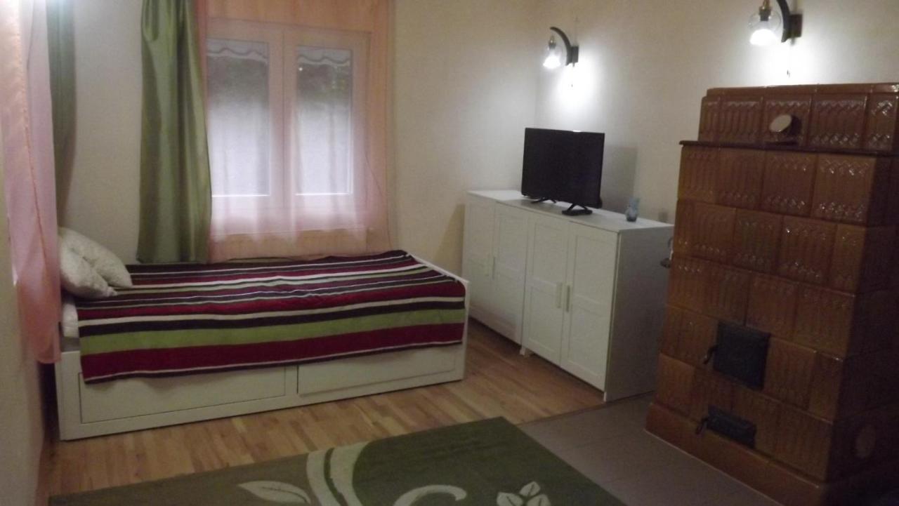 Casa de oaspeti Boga Pietroasa  Esterno foto