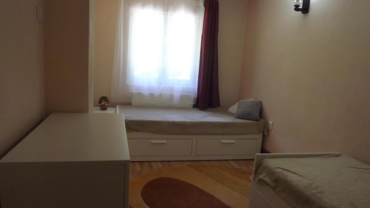 Casa de oaspeti Boga Pietroasa  Esterno foto